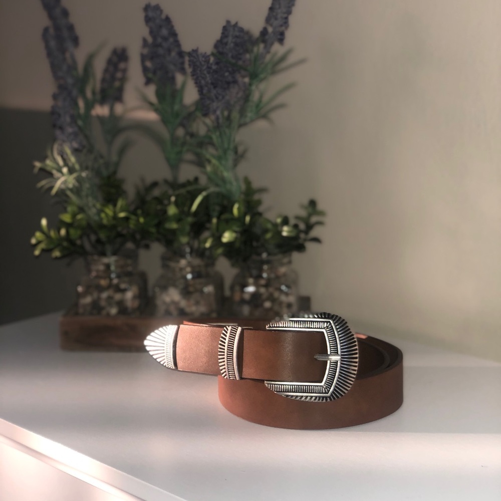 Brown belt - Picture 2 of 2